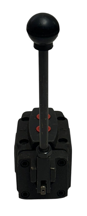 NORTHMAN HD-T03-3C2-10-N / HDT033C210N HYDRAULIC DIRECTIONAL CONTROL VALVE NSNP