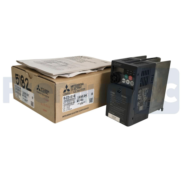 Mitsubishi FR-D720-042-NA FREQROL-D700 VFD/VSD Inverter 3-Ph 200-240V 1HP NSMP