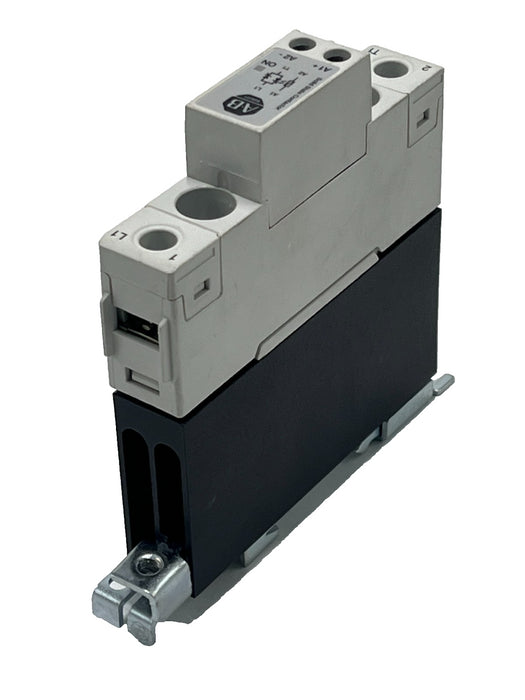 Allen-Bradley 156-C1P20NAD Ser A Solid State Contactor 1Phase 20A 240VAC 5-32VDC