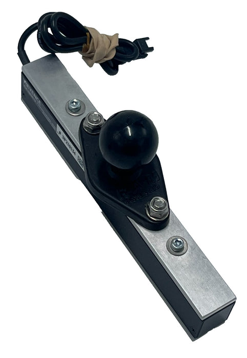 Keyence CA-DBW13 White LED Bar Light 132mm, OP-42282 Diffuser Plate, 1" ram ball