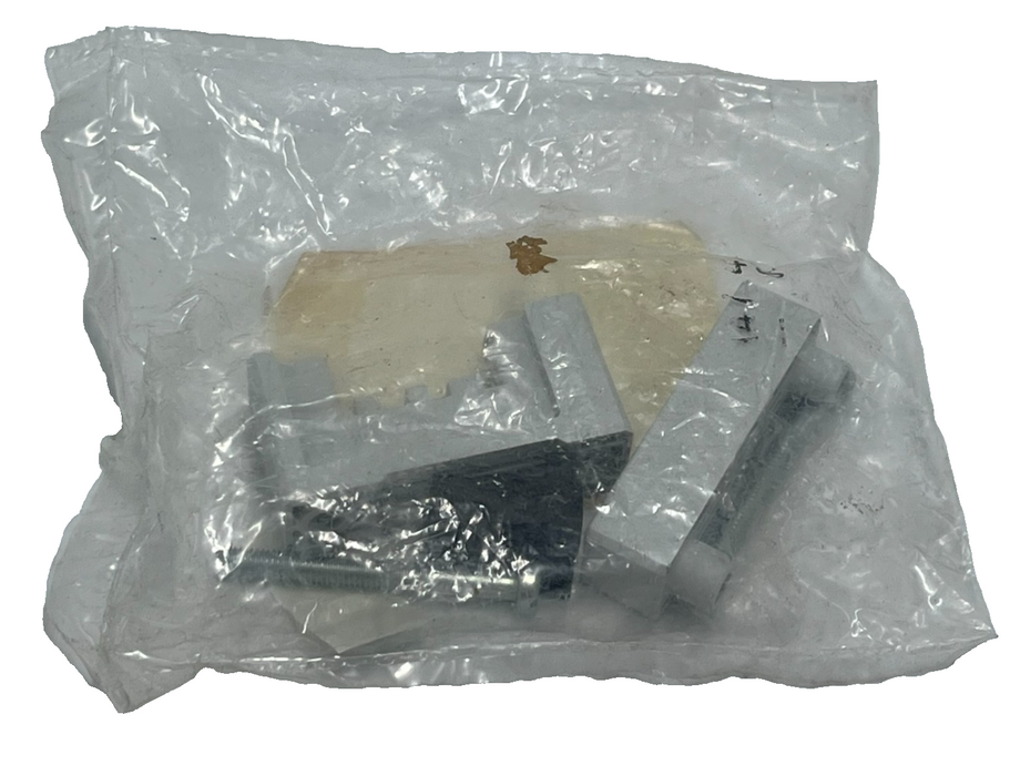 HOFFMAN HB01601 PE/N Support Bracket Busbar Insulator Ground Neutral Support