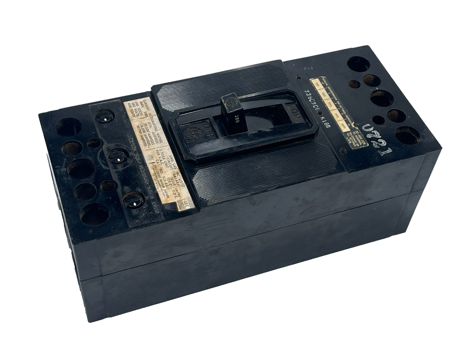 ITE FJ3-200 CIRCUIT BREAKER 200 AMP 3 POLE 600 VAC