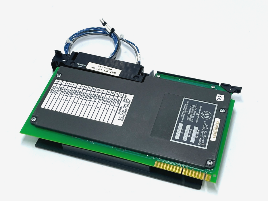 Allen-Bradley 1771-DS Series B Latching Input Module with 1771-WF Wiring Arm