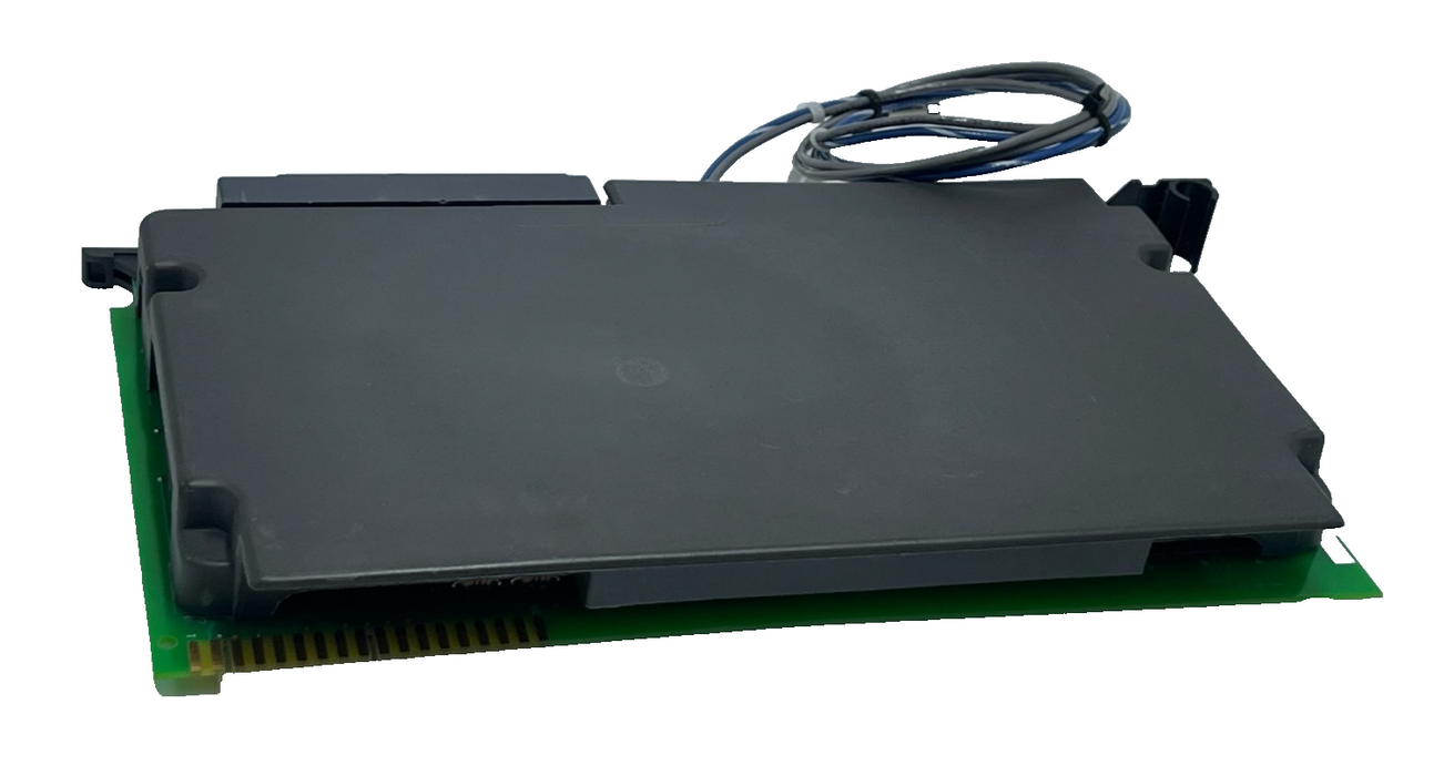 Allen-Bradley 1771-DS Series B Latching Input Module with 1771-WF Wiring Arm