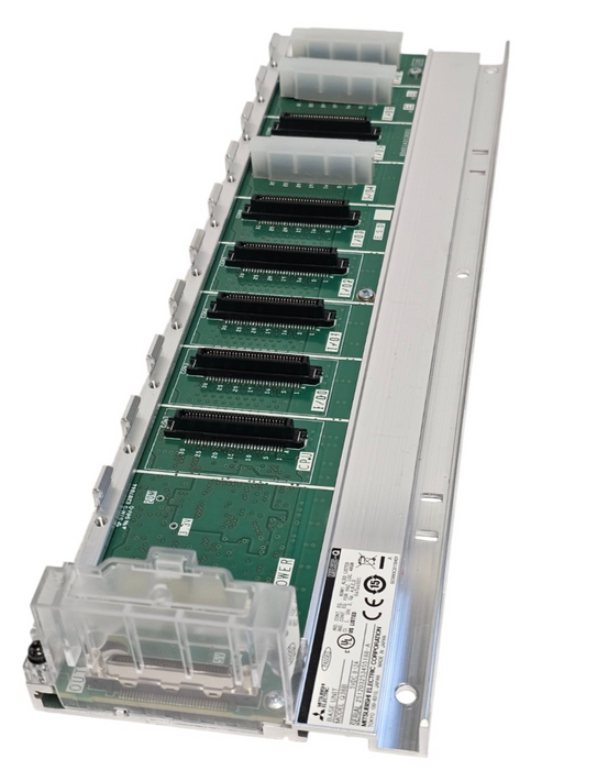 MITSUBISHI Q38B PLC RACK 8 SLOTS 1 POWER SUPPLY SLOT WITH CPU